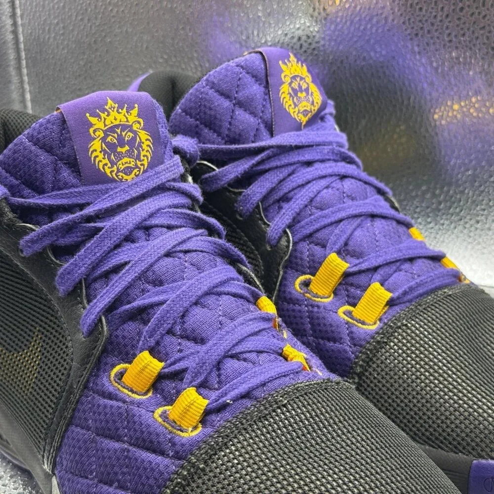 Size 9.5 Nike LeBron Witness 8 Lakers Purple Mens‎ Basketball Shoes FB2239-001
